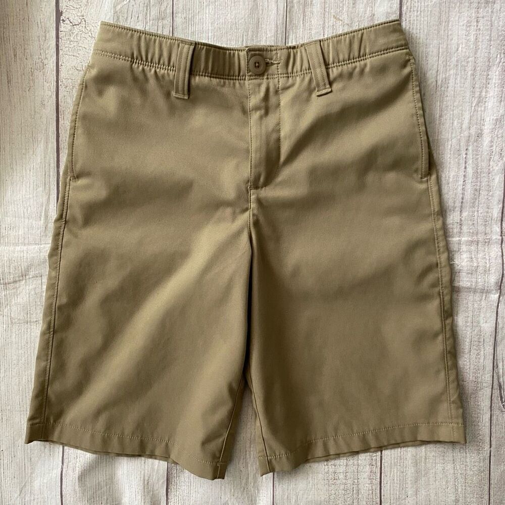 Under armour heatgear youth boys 12 golf/chino shorts tan